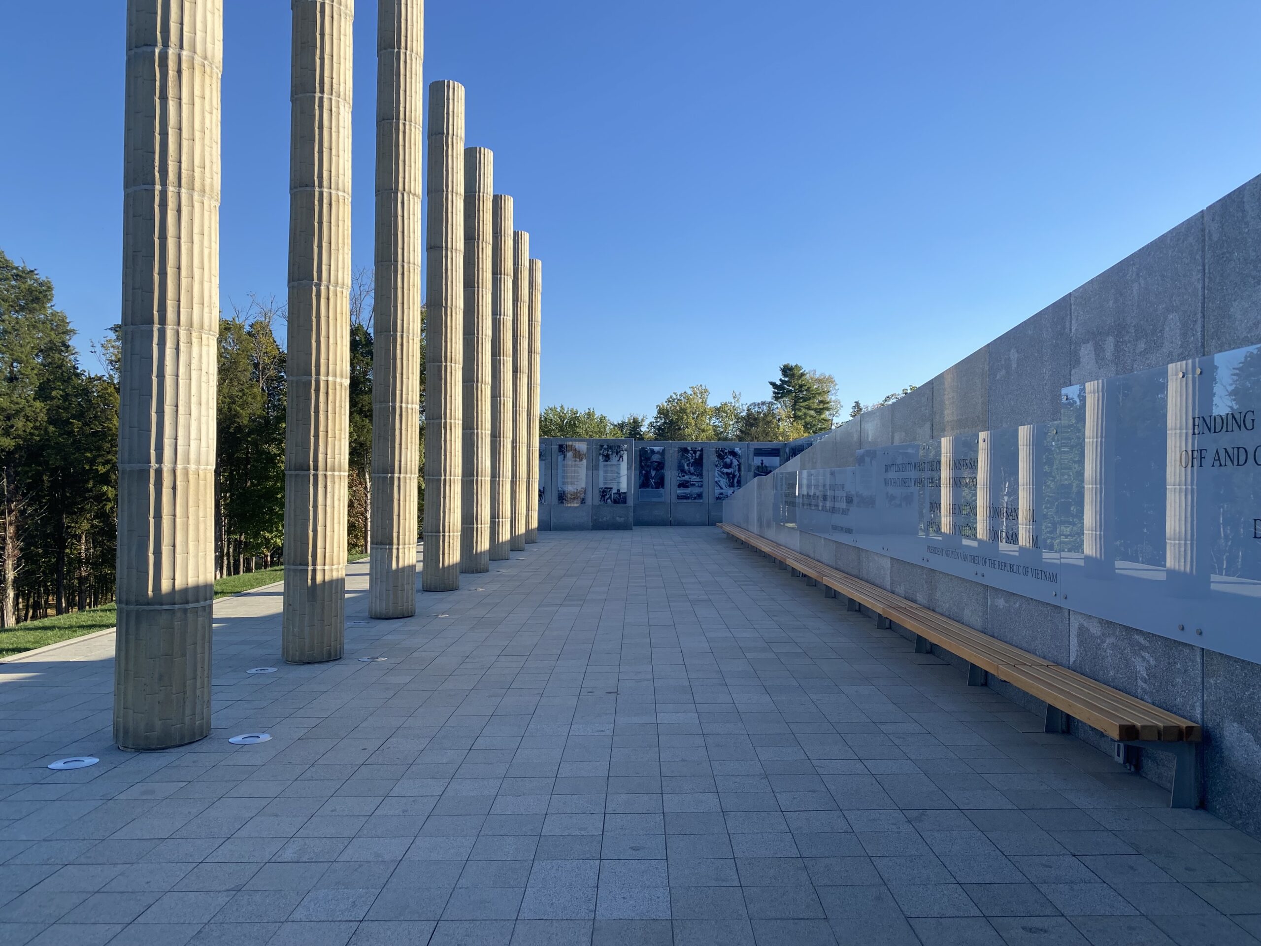 TRI Ã‚N Detail 13