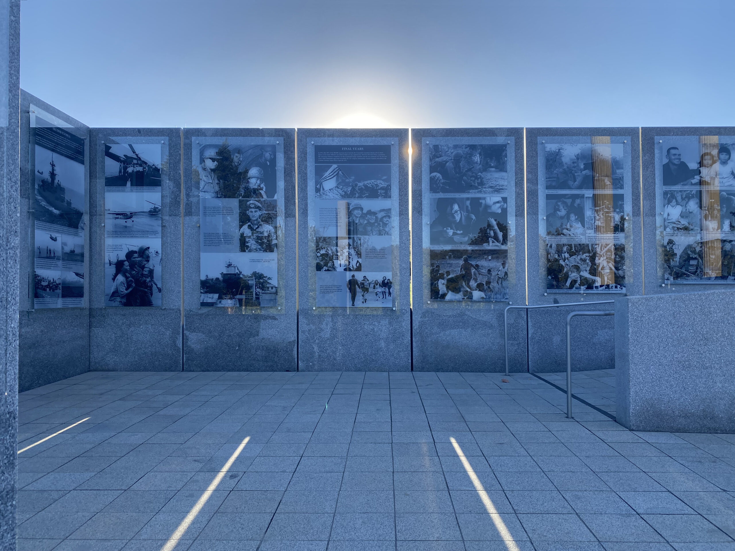 TRI Ã‚N Detail 16