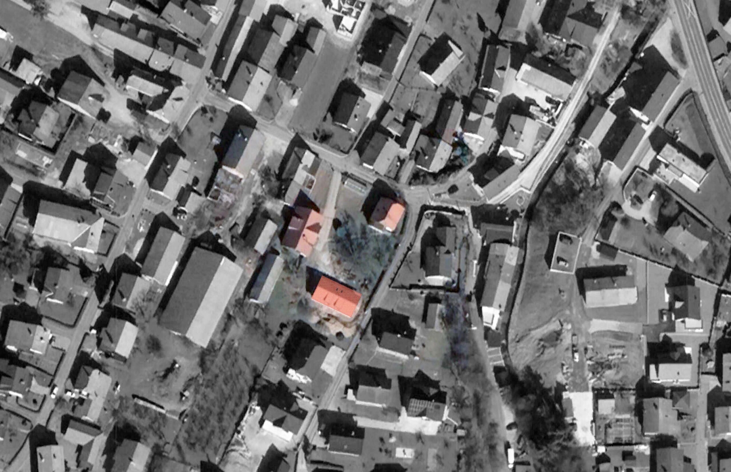 Two-Family House in Predoslje